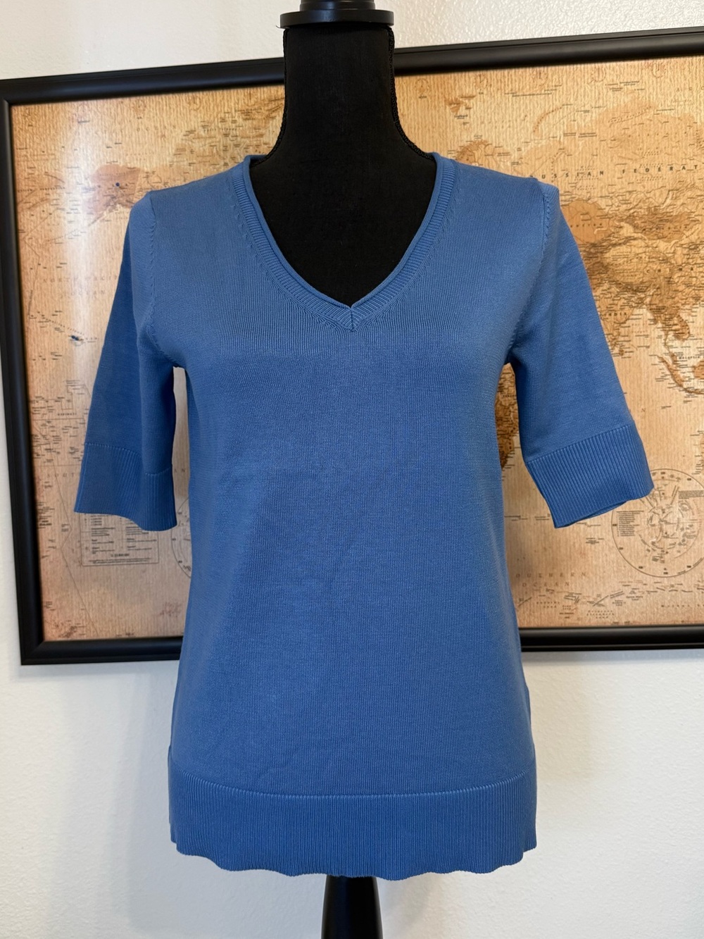 Melissa Paige v neck short sleeve sweater size XS